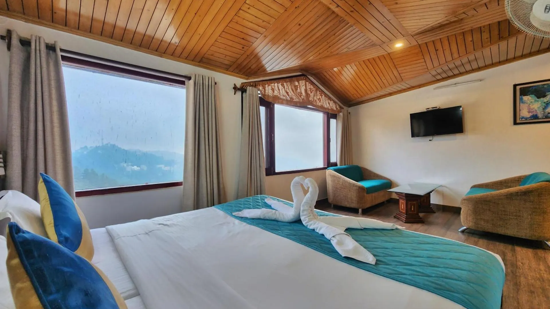 Hotel Surya Σίμλα