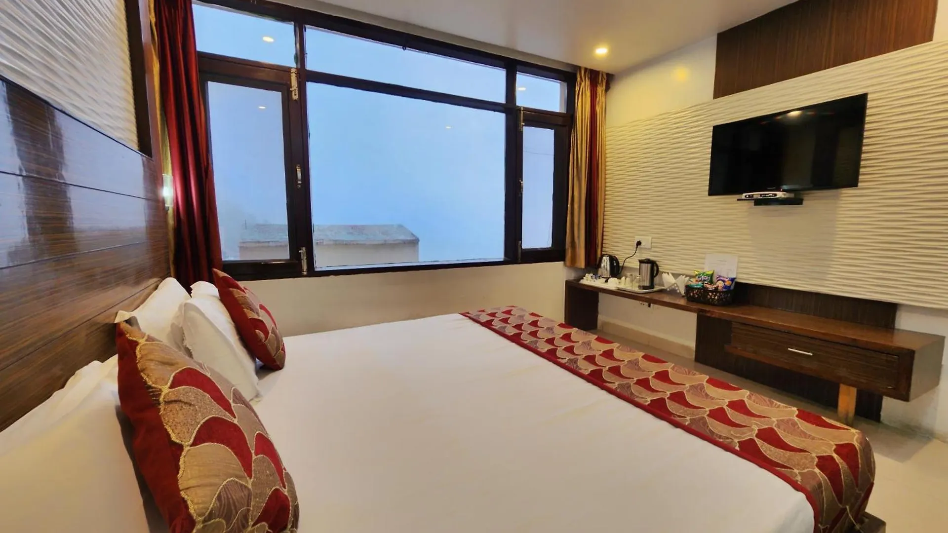 Hotel Surya Shimla