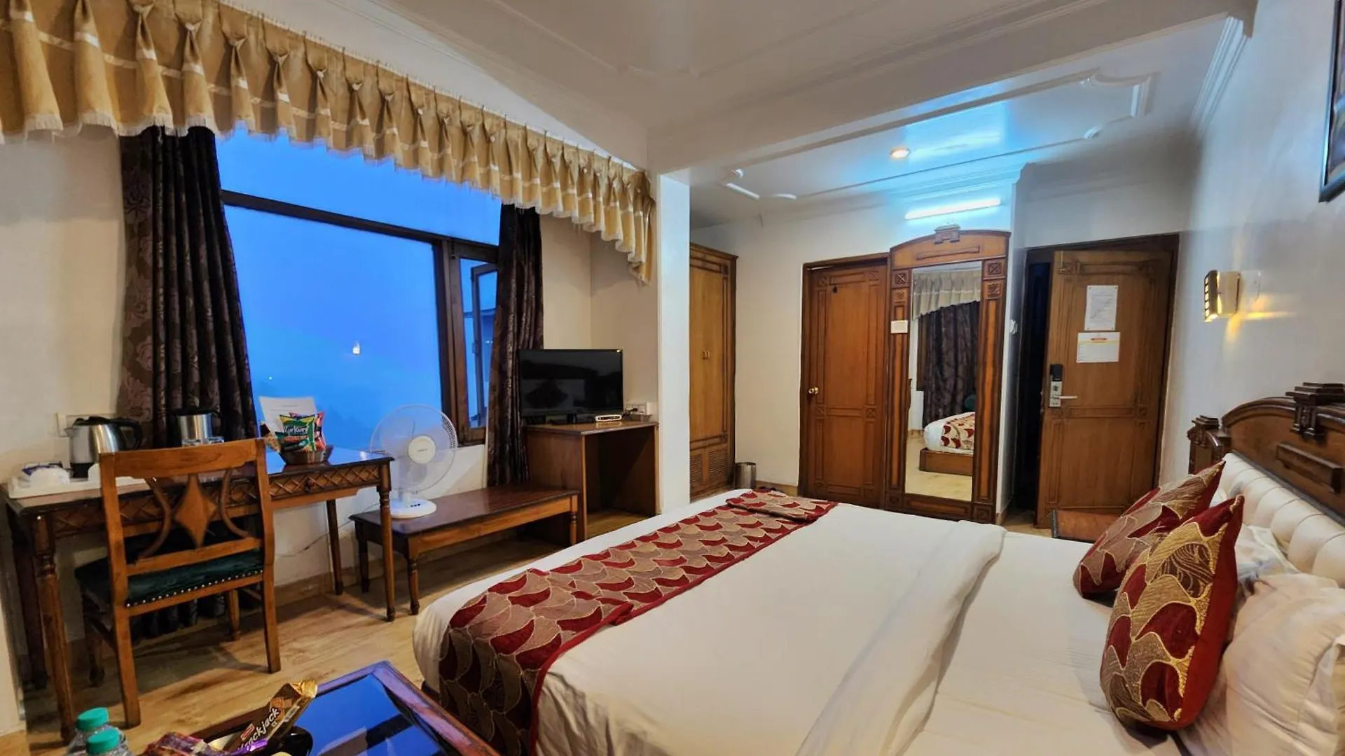 Hotel Surya Shimla 3*,  India