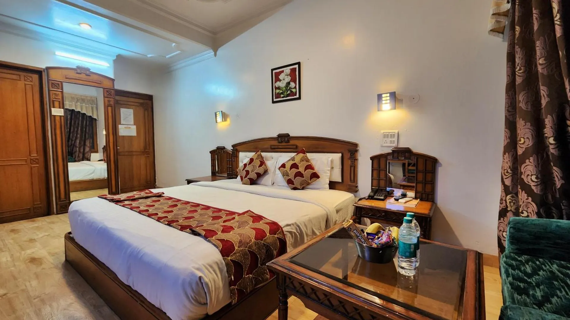 Hotel Surya Shimla