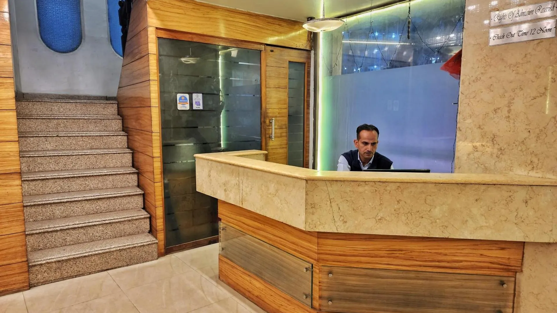 Hotel Surya Shimla 3*,